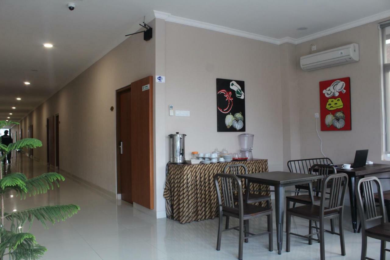 Mr J Tegal (Central Java)